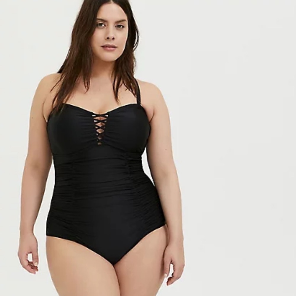 Torrid Black Lattice Ruched Wireless One Piece Swimsuit
